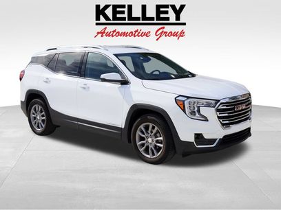 Used 2024 GMC Terrain SLT