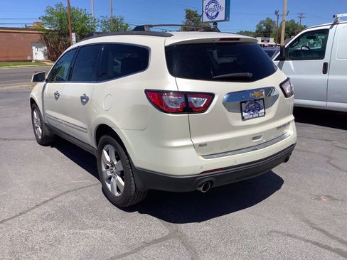 Used 2015 Chevrolet Traverse LTZ AWD/4WD image 15
