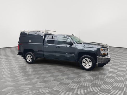 Used 2018 Chevrolet Silverado 1500 LT image 35