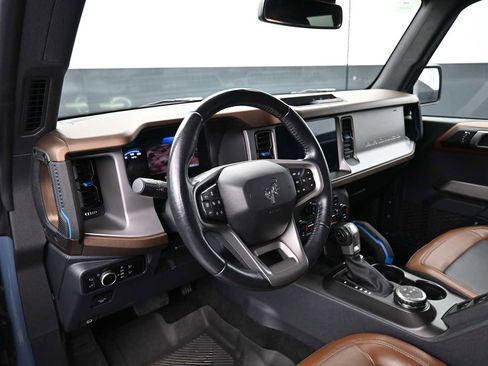 Used 2023 Ford Bronco Outer Banks AWD/4WD image 4