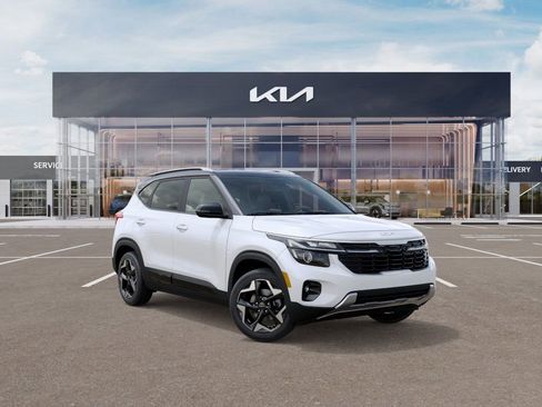 New 2026 Kia Seltos S FWD image 8