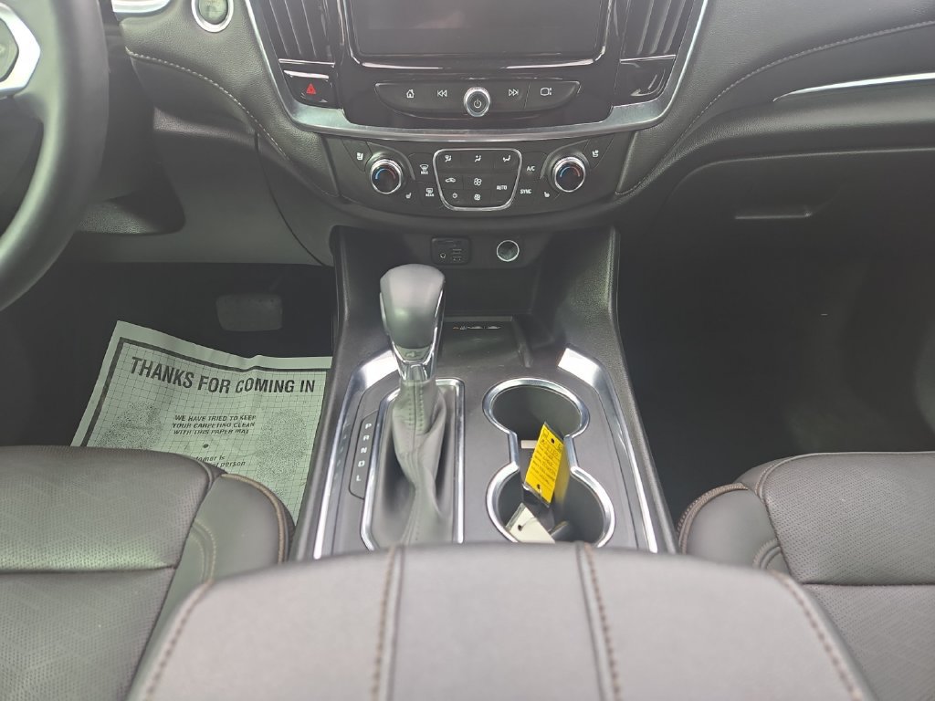 Used 2023 Chevrolet Traverse High Country w/ LPO, Floor Liner Package AWD/4WD image 11