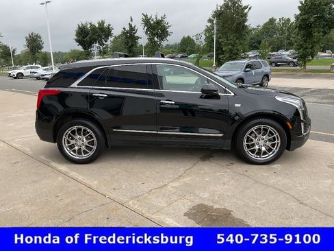 Used 2018 Cadillac XT5 Luxury w/ LPO, Wheel Lock Package AWD/4WD image 7