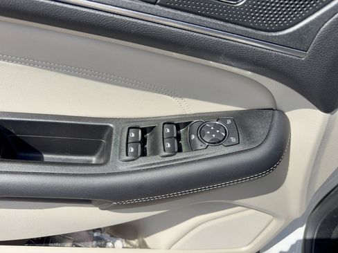 Certified 2021 Ford Edge Titanium w/ Equipment Group 301A image 10