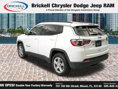 Used 2024 Jeep Compass Latitude AWD/4WD image 5