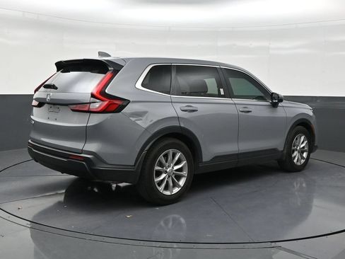 Used 2025 Honda CR-V EX image 5