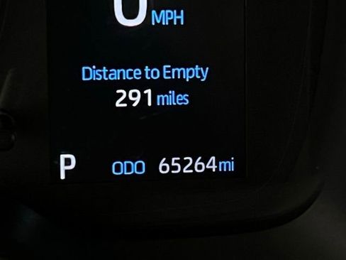 Used 2022 Toyota Corolla LE image 33