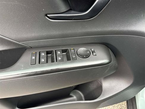 Used 2024 Hyundai Kona SEL image 17