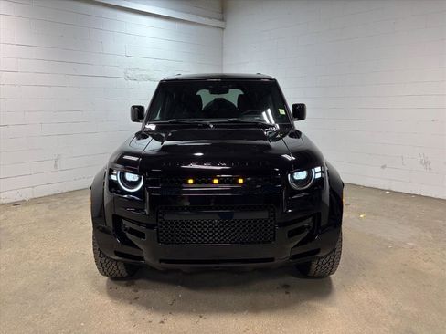 New 2026 Land Rover Defender 110 OCTA image 3