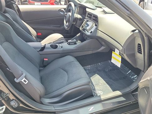 New 2025 Nissan Z Performance w/ Floor Mat Package image 12