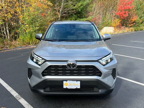 New 2025 Toyota RAV4 XLE image 8