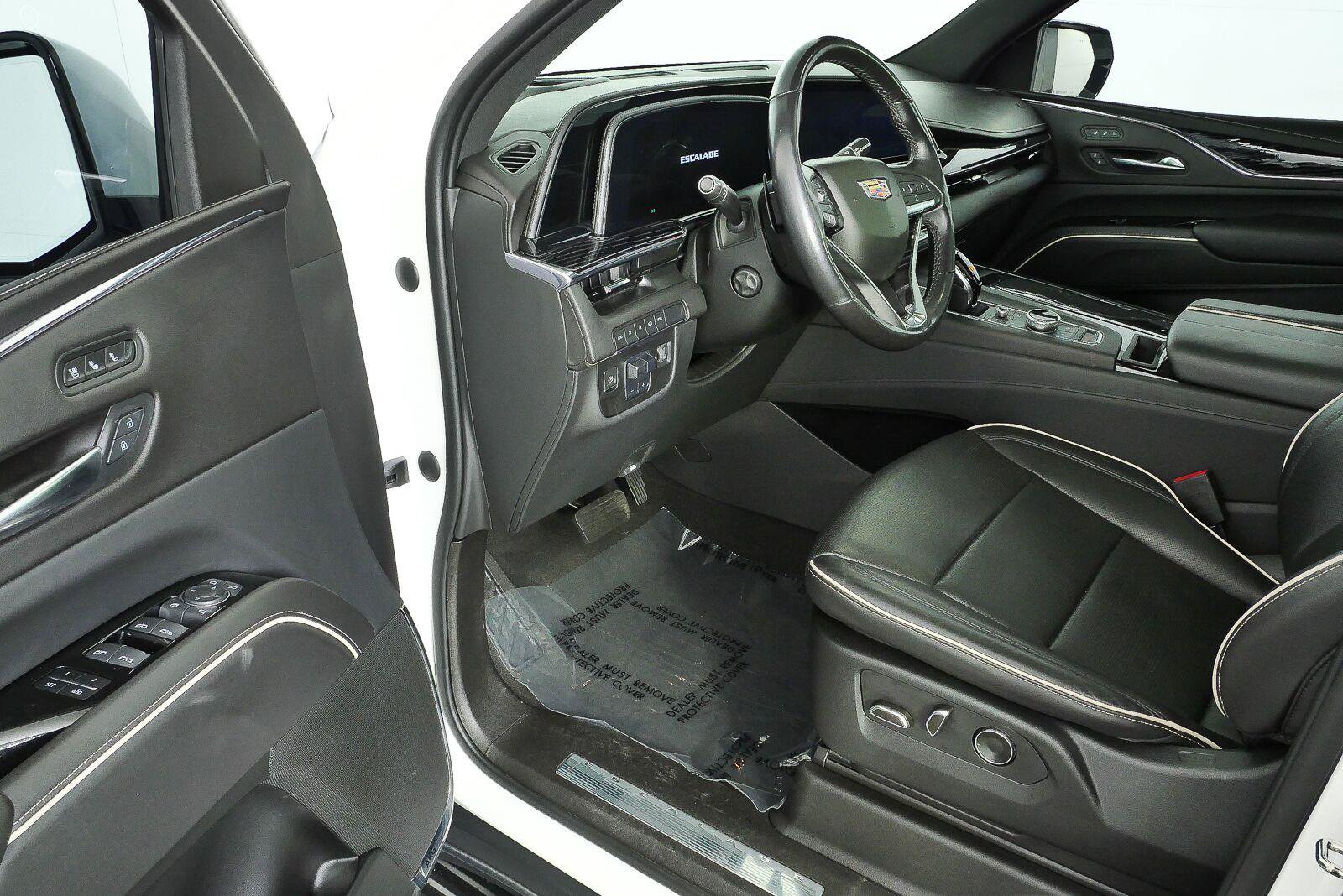 Used 2021 Cadillac Escalade ESV Sport AWD/4WD image 10