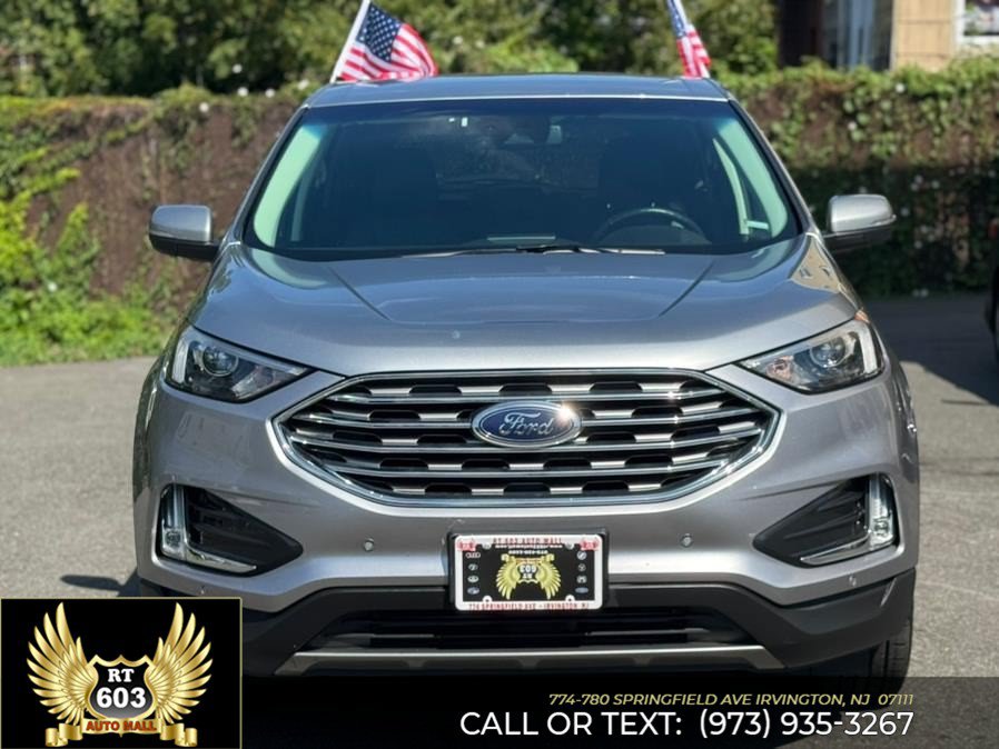 Used 2023 Ford Edge Titanium AWD/4WD image 3