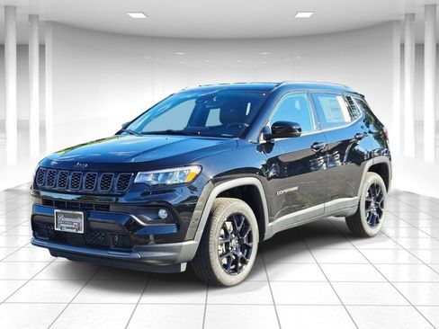 New 2026 Jeep Compass Latitude AWD/4WD image 7