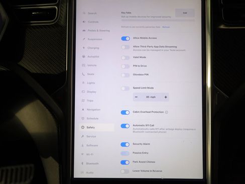 Used 2016 Tesla Model X 75D image 58