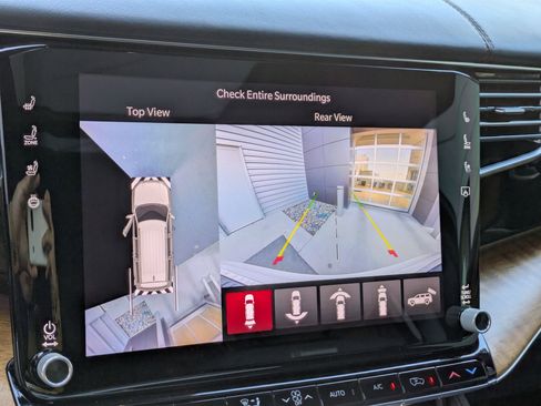 Used 2022 Jeep Grand Wagoneer Series II w/ Convenience Group III image 22