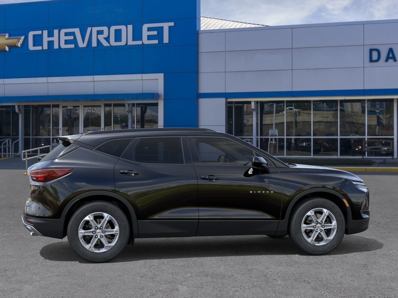 New 2026 Chevrolet Blazer LT w/ Convenience Package FWD image 5