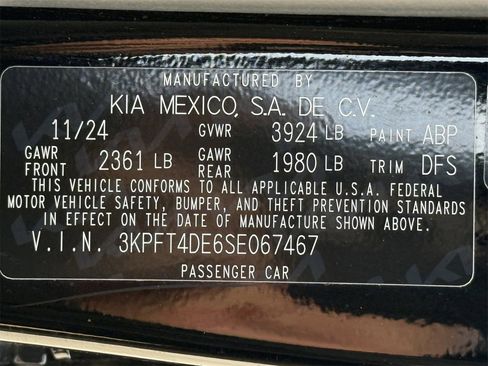 Used 2025 Kia K4 LXS image 25