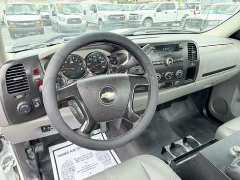 Used 2013 Chevrolet Silverado 3500 W/T RWD image 14