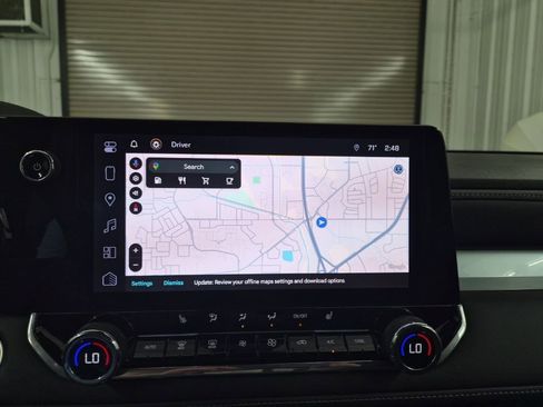 Used 2024 Chevrolet Colorado LT w/ LT Convenience Package III image 29