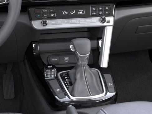 New 2026 Kia Seltos S image 23