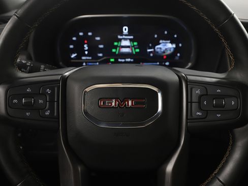 Used 2023 GMC Yukon XL AT4 w/ AT4 Premium Package image 30