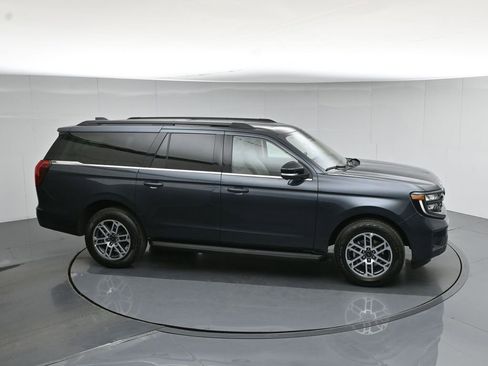 Used 2025 Ford Expedition Max Active AWD/4WD image 58