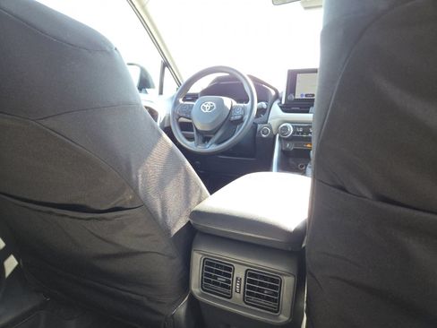 Used 2023 Toyota RAV4 XLE w/ Convenience Package image 24