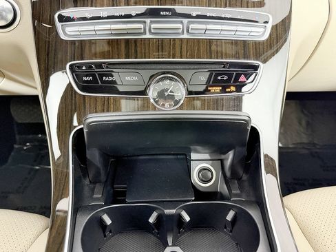 Used 2018 Mercedes-Benz C 300 4MATIC Sedan image 65