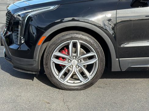 Used 2021 Cadillac XT4 Sport w/ Cold Weather Package FWD image 9