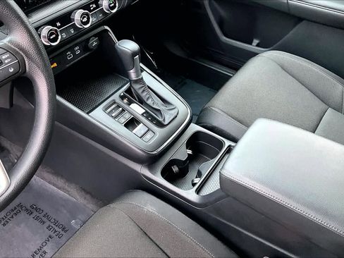 Used 2025 Honda CR-V EX image 16