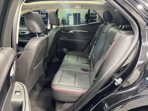 Used 2023 Buick Envision Essence w/ Sport Touring Package AWD/4WD image 37