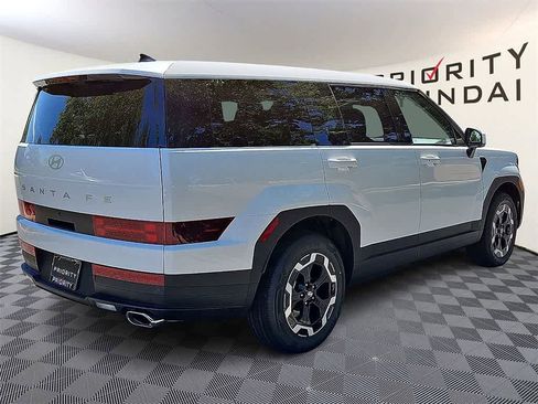 New 2026 Hyundai Santa Fe SE image 4