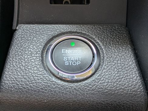 Used 2020 Ford F150 Lariat AWD/4WD image 22