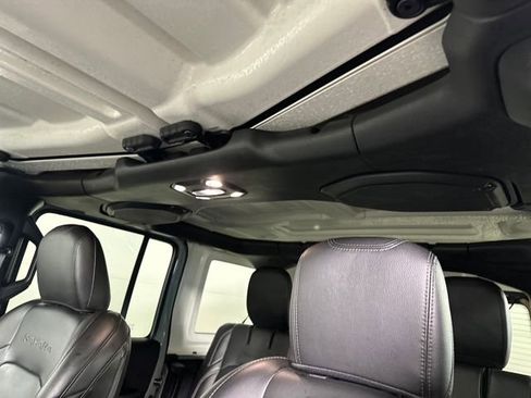 Used 2023 Jeep Wrangler Unlimited Sahara w/ Cold Weather Group image 12