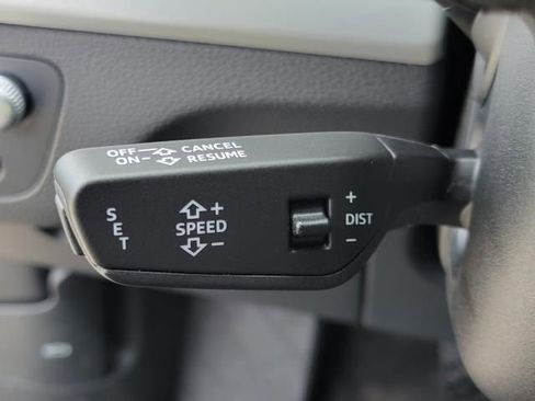 Used 2024 Audi Q5 e Prestige w/ Prestige Package AWD/4WD image 26