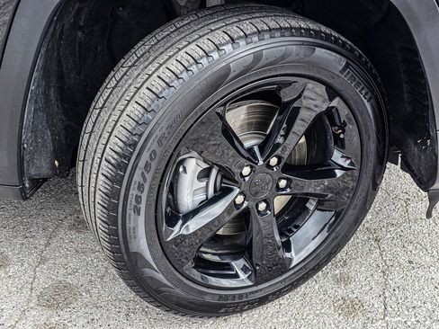 Used 2025 Jeep Grand Cherokee L Limited w/ Luxury Tech Group II AWD/4WD image 7