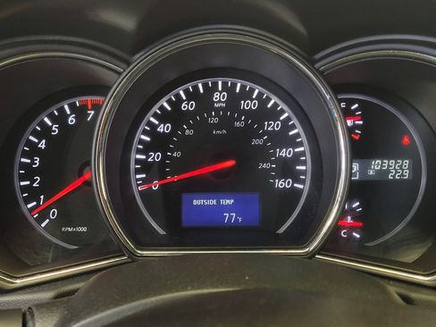 Used 2014 Nissan Murano S AWD/4WD image 23