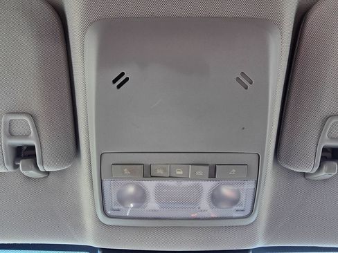 Used 2014 Buick Encore FWD image 25