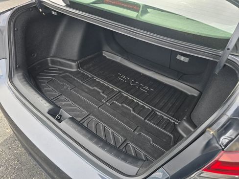 Used 2025 Honda Civic Sport image 13