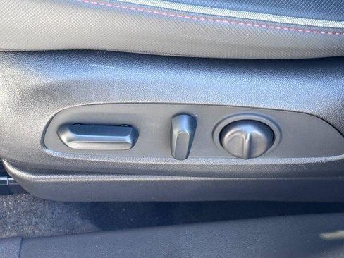 Used 2023 Chevrolet TrailBlazer RS w/ Convenience Package FWD image 17