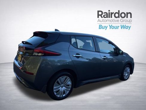Used 2025 Nissan Leaf S FWD image 7