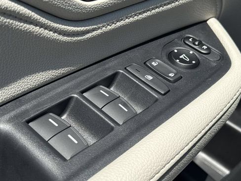 New 2026 Honda Odyssey Touring image 24