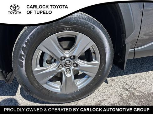 Used 2023 Toyota RAV4 XLE w/ Convenience Package FWD image 8