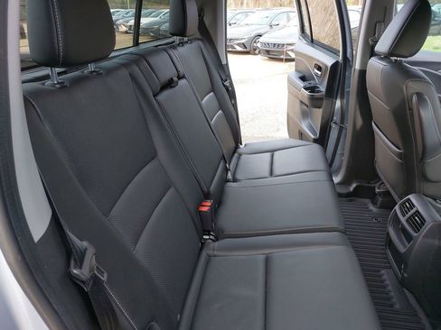 Used 2023 Honda Ridgeline RTL-E image 12