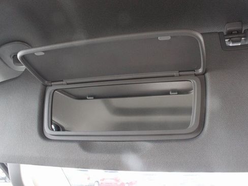 New 2026 GMC Sierra 2500 Pro w/ Convenience Package image 36