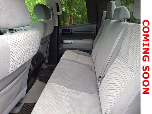 Used 2010 Toyota Tundra 4x4 Double Cab image 9