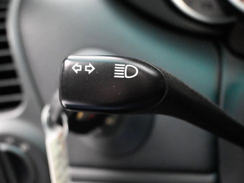 Used 2002 Porsche 911 Turbo AWD/4WD image 70