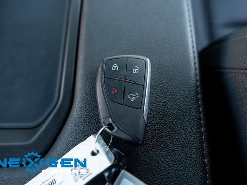 Used 2024 GMC Sierra 2500 Pro image 25