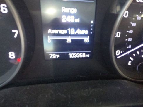 Used 2017 Hyundai Elantra Value Edition image 16